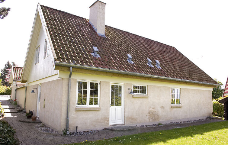 Hus med pudset facade Hus med pudset facade