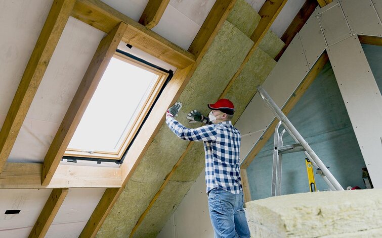 isolering efterisolering loft tag varmetab besparelse Efterisolering af loft og tag