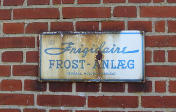 Skilt på frysehus