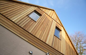 Tilbygning med førstesal på eksistrende hus