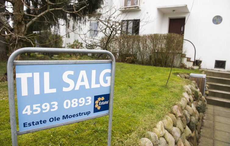 Hvad koster det at sælge sin ejerlejlighed?