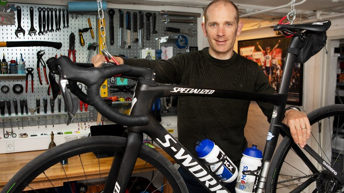 Michael Mørkøv med sin cykel