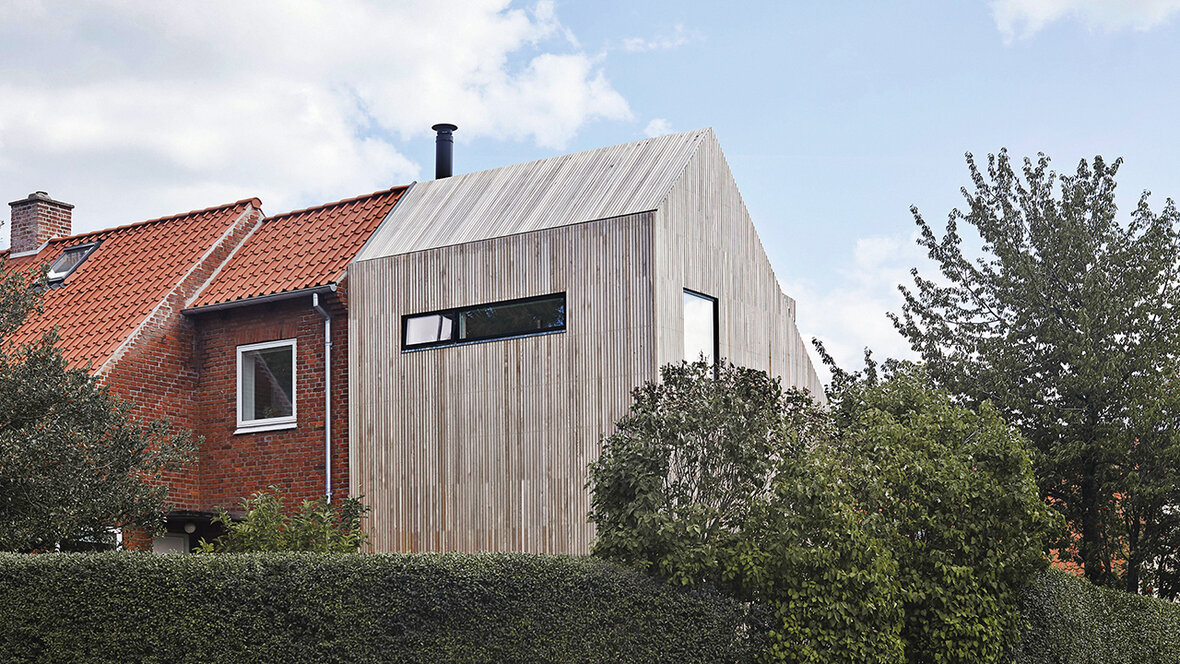 Facade og tag til tilbygning i cedertræ