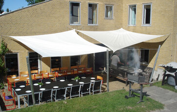 skyggesejl på terrasse
